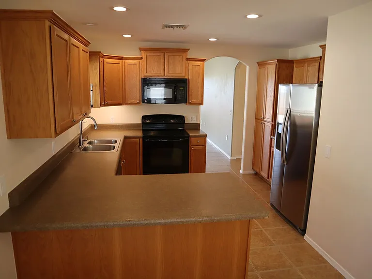 4529 Big Bend St — Photo 13