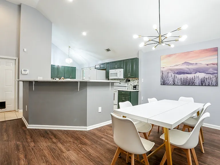 224 Park View Ct — Photo 7