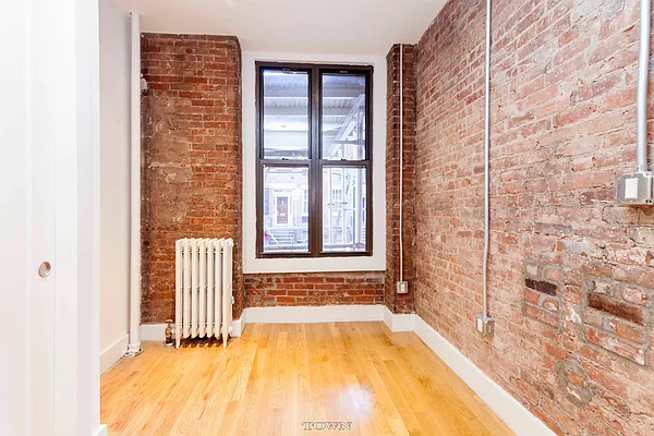 Rented by Town Residential | media 20