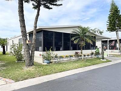 4th image of 57 Morganthau Dr
