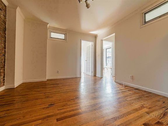 2nd image of 230 E 7th St #4CC