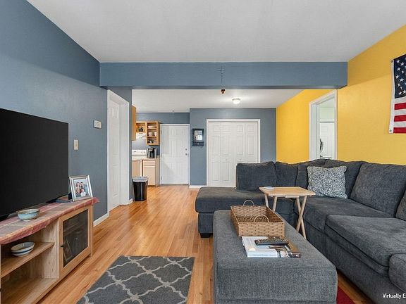 5th image of 223 Hildred Drive