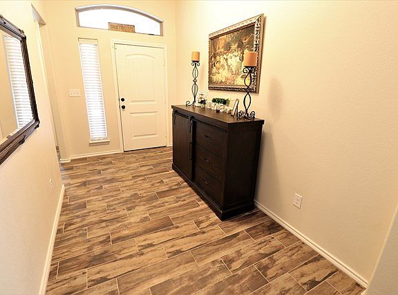4th image of 9303 Sandstone Ct