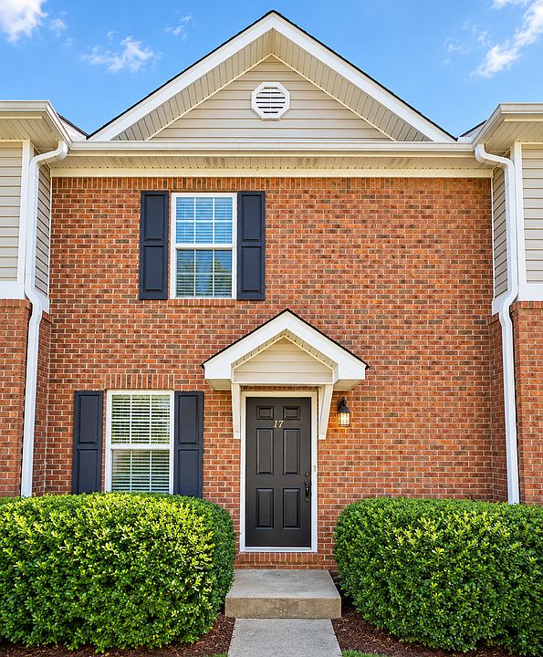 1st image of 17 Middlebrook Dr