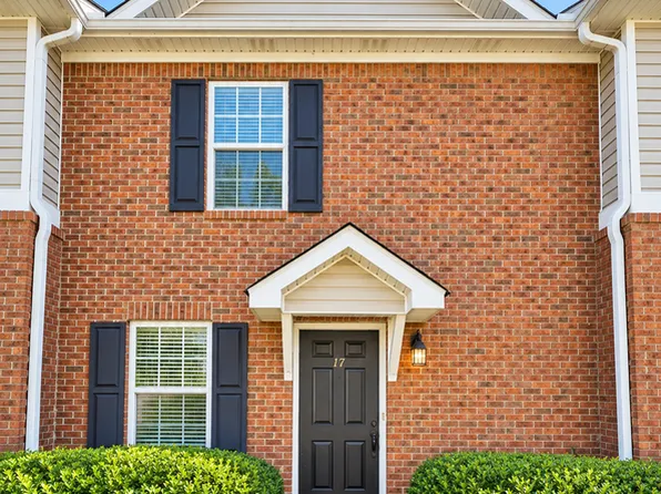 17 Middlebrook Dr, Cartersville, GA 30120