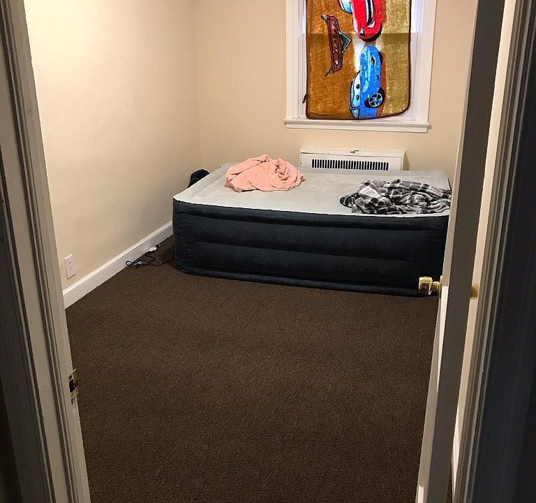 1st image of 1300 Unruh Ave Floor 2