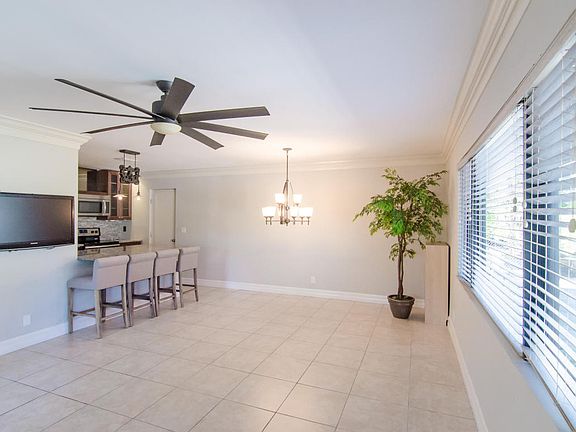 5th image of 1904 Circle Dr