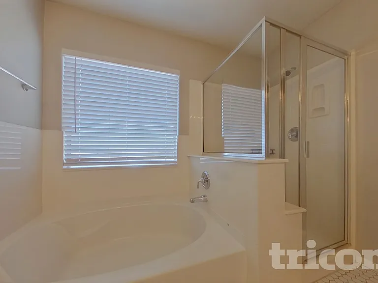 17345 W Watkins St — Photo 11