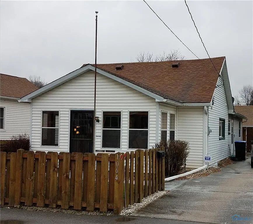 1064 Mambrino Rd photo 1