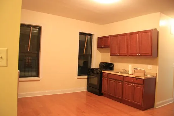 Rented by Lang Realty LLC | media 7