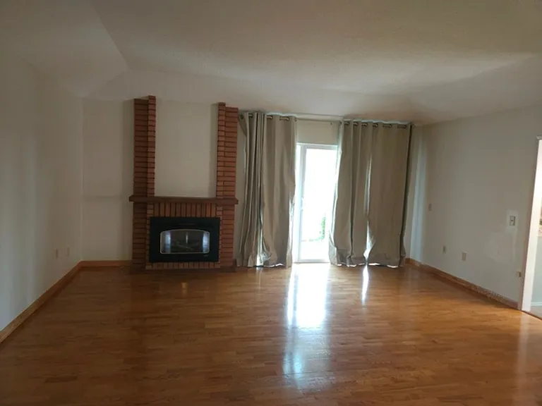 3056 Twin Oak Pl NW — Photo 6