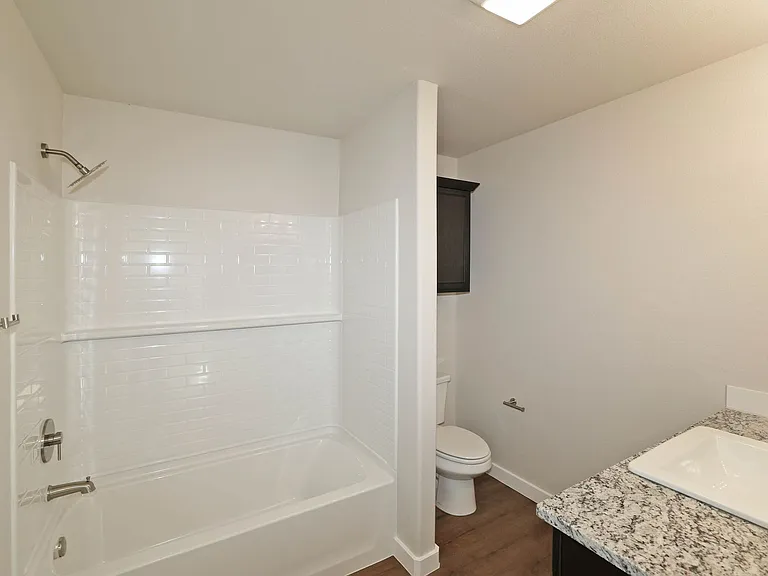 3003 Swenson St — Photo 12