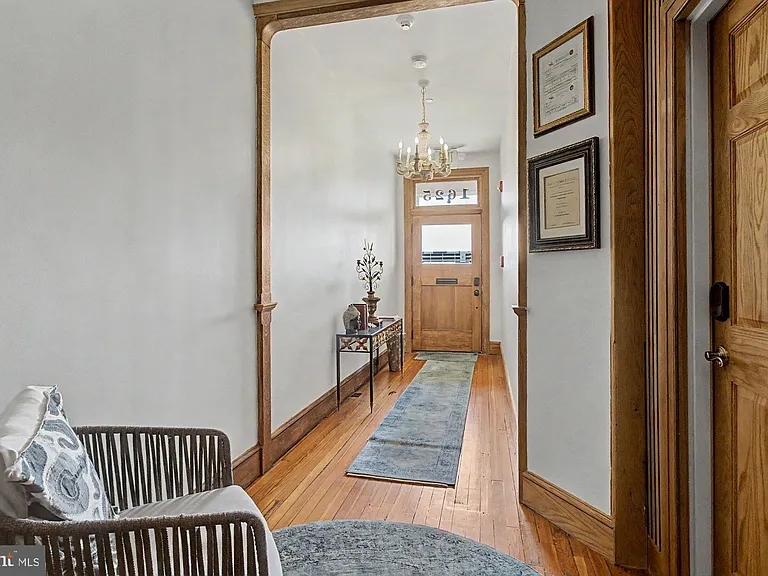 1625 Saint Paul St — Photo 5
