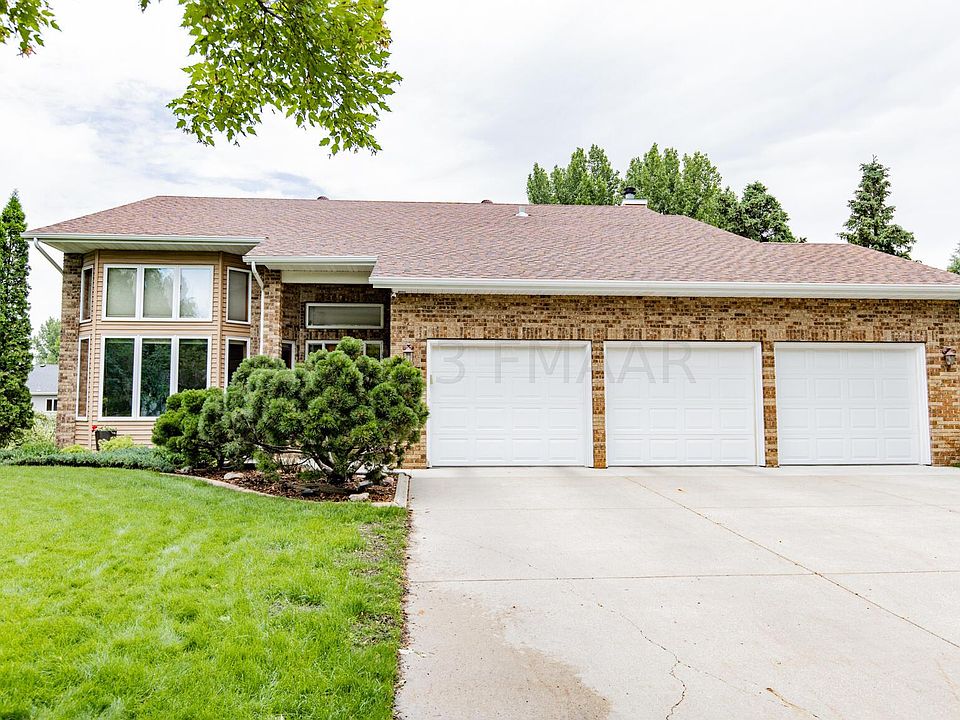 2207 34 1/2 Ave S, Fargo, ND 58104 Zillow