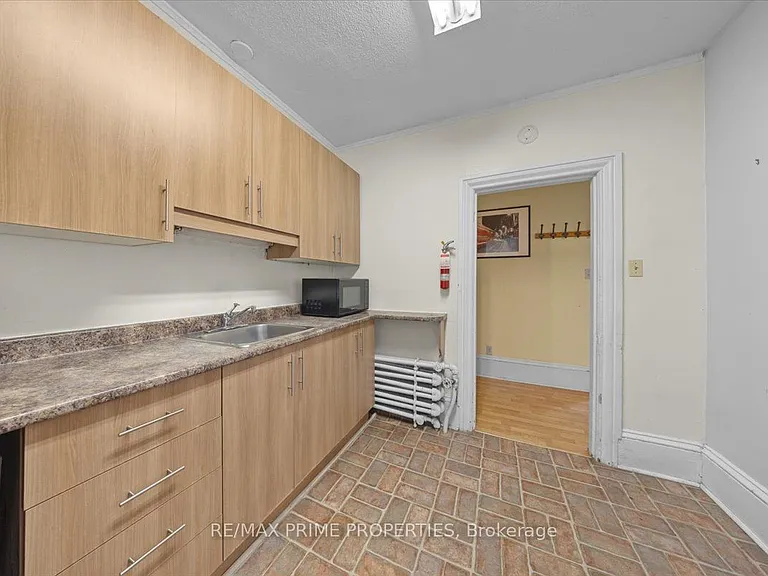 155 Stewart St #5 — Photo 8