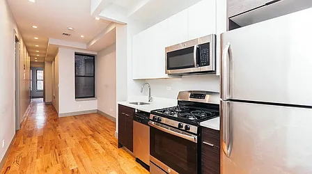 179 Woodward Avenue
