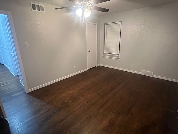 4th image of 518 Carol Ct