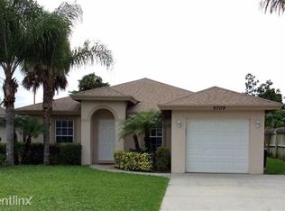 6709 2nd St, Jupiter, FL 33458