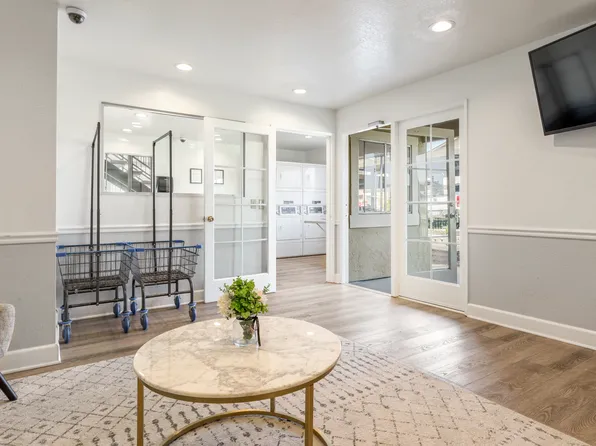 Wintergreen Apartments, 1504 Oro Vista Rd #F1947b903, San Diego, CA 92154