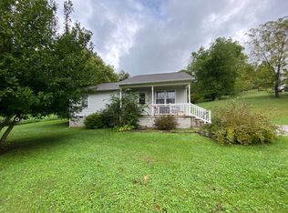 240 Wallace St, Fordsville, KY 42343