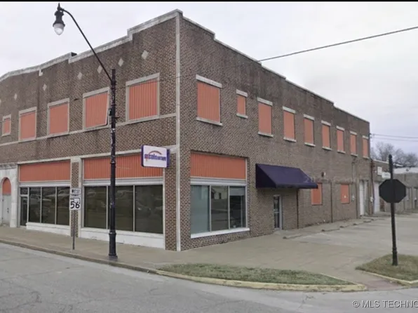 523 E 6th St, Okmulgee, OK 74447