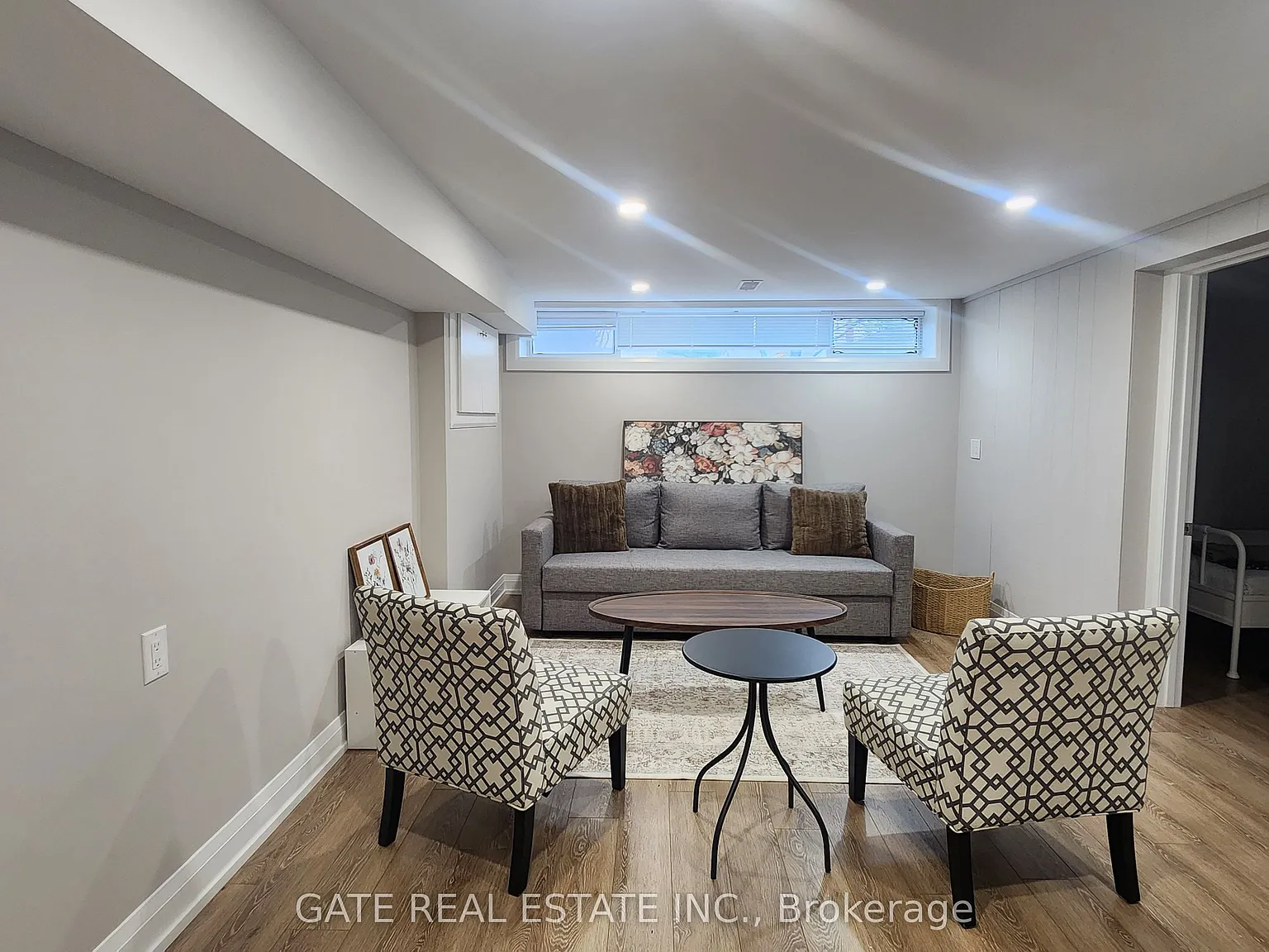 2 bed, $2,100 — Photo 2