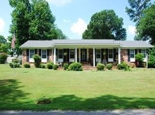 1307 E Clover Ln, Corinth, MS 38834
