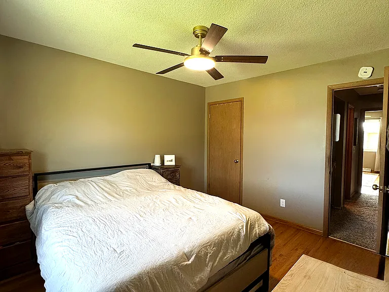 McKinley Ave — Photo 15