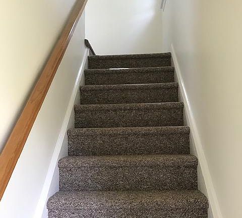 Come On Up! Everything is freshly painted and professionally cleaned! New carpet, too.