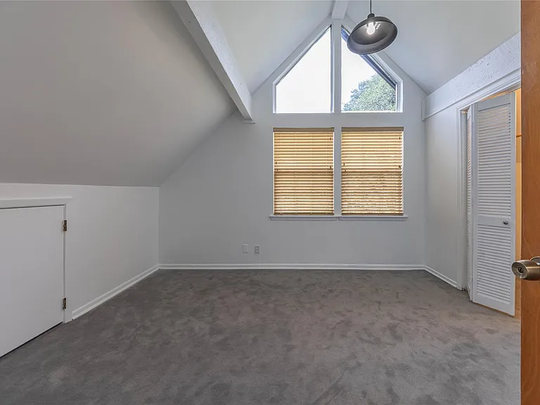 22 Stonehouse Cir — Photo 20