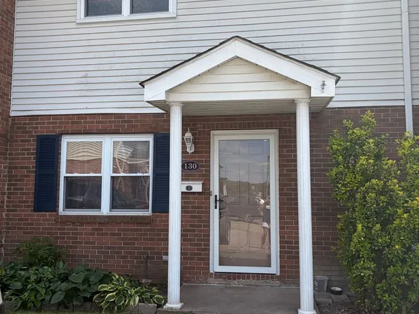 130 Cadle Dr, Cross Lanes, WV 25313