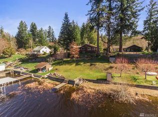 6910 Long Lake Rd SE, Pt Orchard, WA 98367