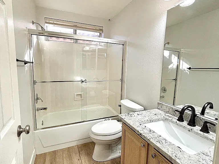 5311 E Danbury Rd — Photo 12