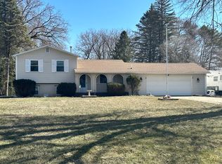2538 Lisa Dr, Columbiaville, MI