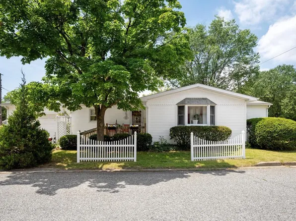 302 Tyler Ave, Carneys Pt, NJ 08069