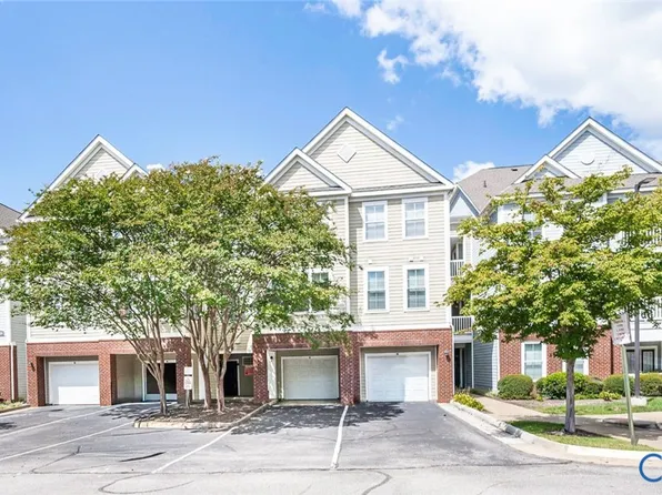 704 Bristol Village Dr APT 104, Midlothian, VA 23114