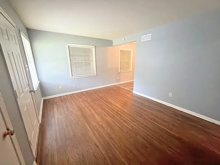 4235 Argonne St — Photo 3