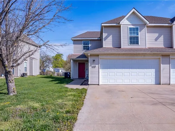 936 E Wildcat Run St, Gardner, KS 66030