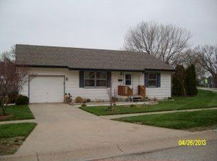 1908 S 9th St, Council Bluffs, IA 51501