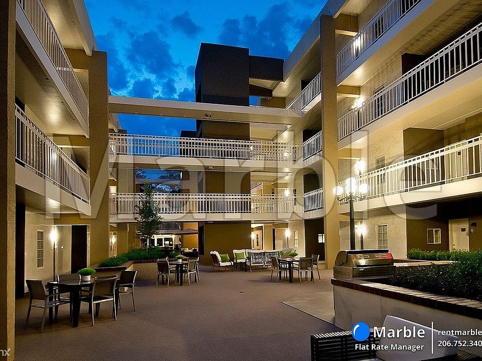 1st image of 1325 Park Ave SW #110