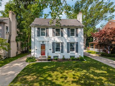 165 McKinley Ave, Grosse Pointe Farms, MI, 48236