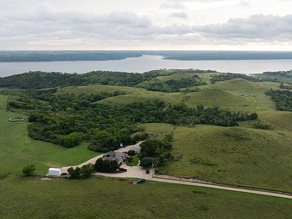 2nd image of Wildflower Rd