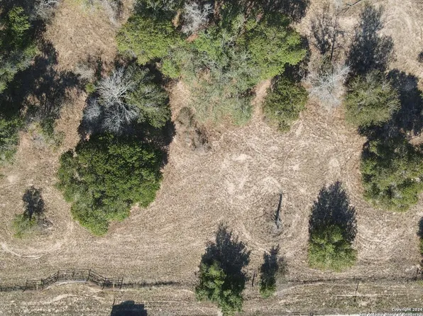 TBD LOT 327 COUNTY ROAD 6875 LOT 327, Natalia, TX 78059