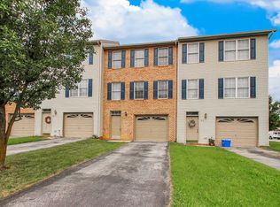 19 Grace Ave, Hanover, PA 17331