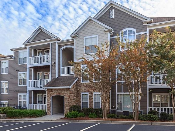 2nd image of 100 Parkway Cir S #517