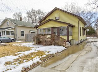 719 Grandview Ave, Des Moines, IA 50316