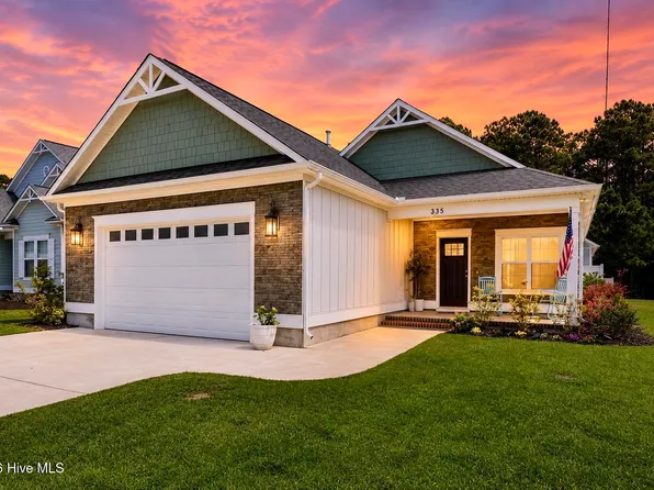 335 Lightning Bug Lane, Holly Ridge, NC 28445