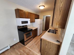2510 N 8th St, Bismarck, ND 58503