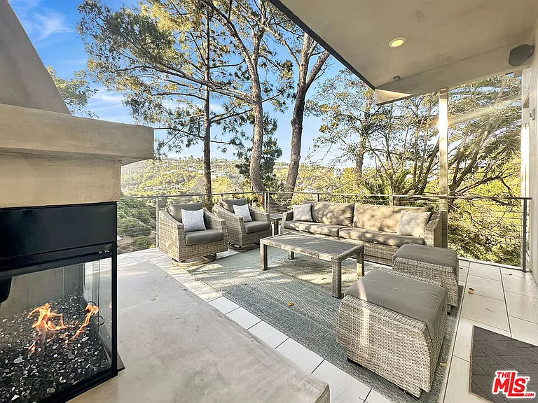 8265 Mannix Dr — Photo 12