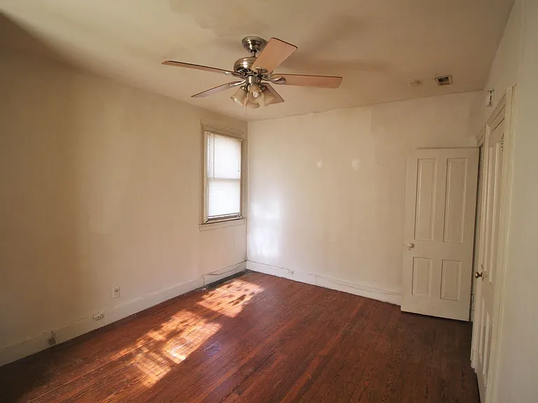 710 Saint Paul — Photo 14